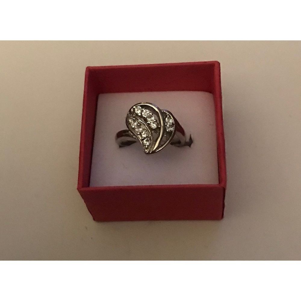 Gorgeous 1/2 Carat Sim Diamond Heart Love Promise Ring	Sz 6
